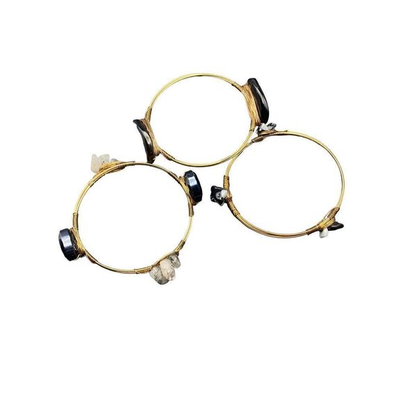 Black and gold tone wire-wrapped bangles adorned with black and white stones set - Picture 7 of 8